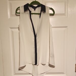 Sleeveless Button-Up Blouse